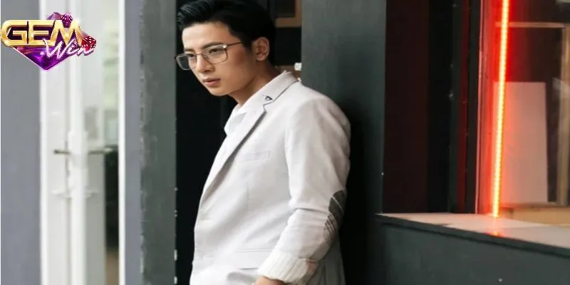 Giới thiệu về tác giả